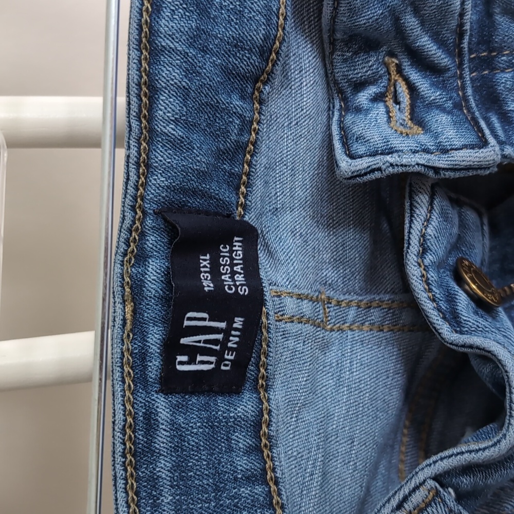 GAP Straight Leg Jeans - Size 12 Extra Long Inseam - Picture 2 of 3